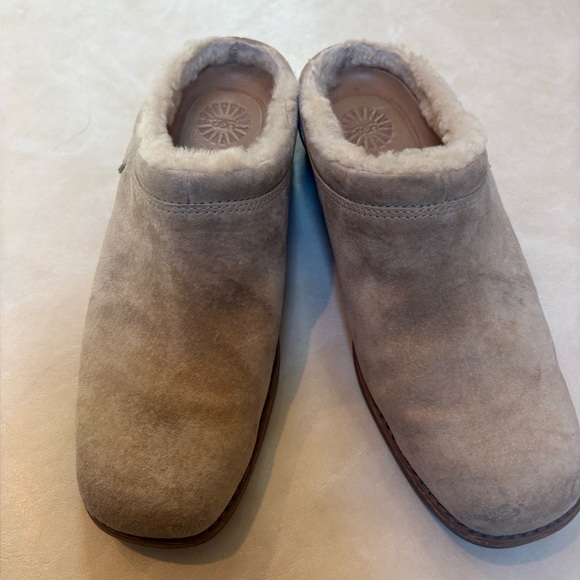 UGG suede mule - Picture 2 of 11